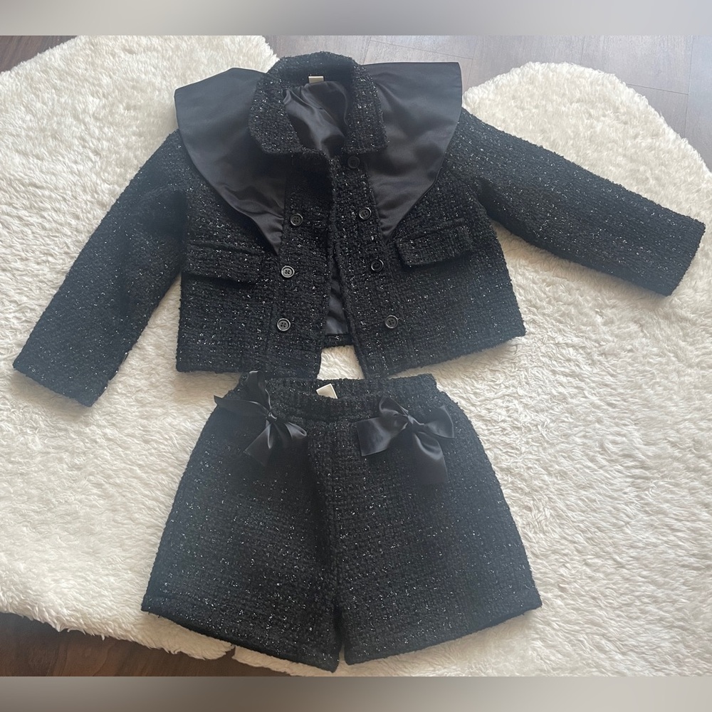 Stylish Black Tweed Jacket and Shorts Set6-8years old